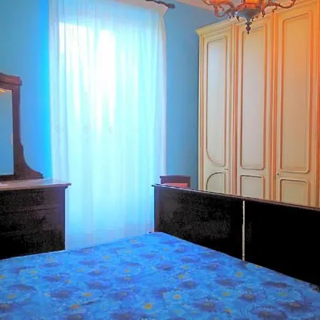Casa Narciso Nyaraló *